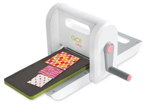 AccuQuilt GO Baby Fabric Cutter Review